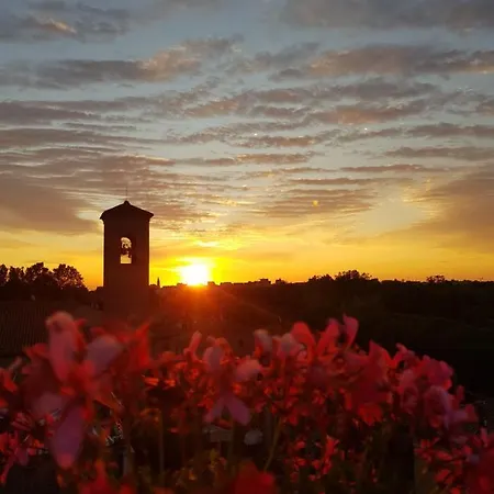 Rooftop51 Bed & Breakfast *